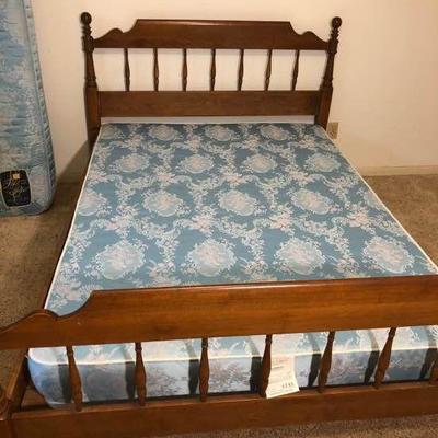 Full Size Headboard, Footboard and Rails