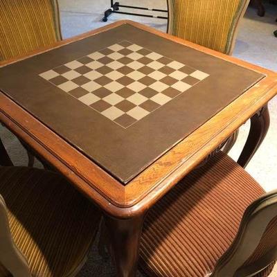 Vintage Game Table w/4 chairs