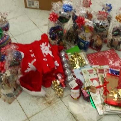 Christmas Decorations and Prepared Gift Bags
