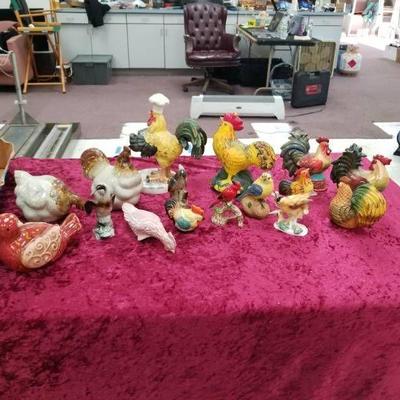 Roosters, Chickens and Birds Lot