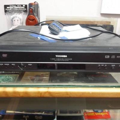 Toshiba 5-disc Carousel Changer with Remote #SD-28 ...