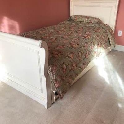 Lexington Sleigh Twin Bed with Trundle