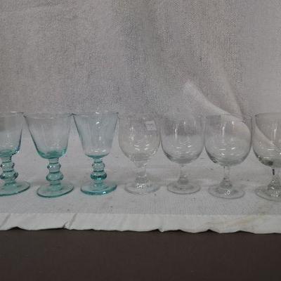 Lot of 7 Pieces of Stemware