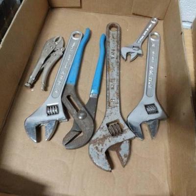 lot pliers & pipe wrenches