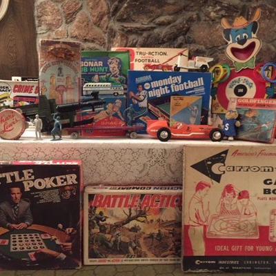 HUGE Collection of 50s, 60s Games, Toys, including Ideal, Mattel, Kenner, Tonka