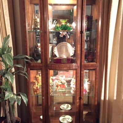 Curio Cabinet with light