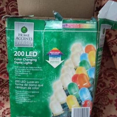 Box of 200 LED Color Changing Dome Lights