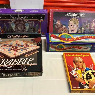 PCT299 Vintage Board Game Lot