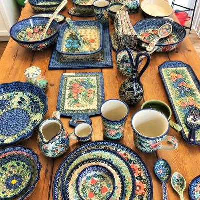 Oodles and Oodles of wonderful goodness in this Unikat handmade Polish Pottery