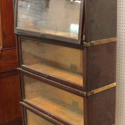  ANTIQUE Mahogany 5 Stack Barrister Bookcase by â€œGlobe Wernickeâ€

Located Inside â€“ Auction Estimate $400-$800 