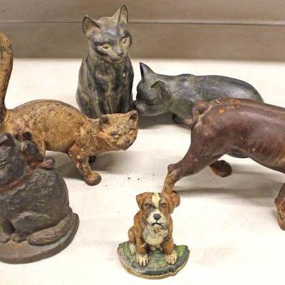 Selection of VINTAGE Cast Iron Cats and Dogs – auction estimate $10-$30 each 