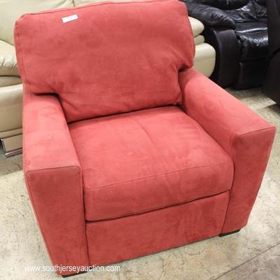 Modern Upholstered Club Chair â€“ auction estimate $100-$300 