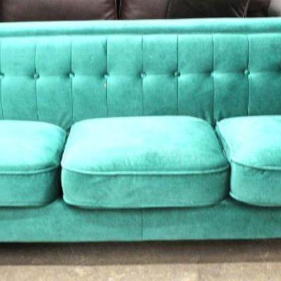 NEW BEAUTIFUL Modern Design Upholstered Sofa â€“ auction estimate $300-$600 