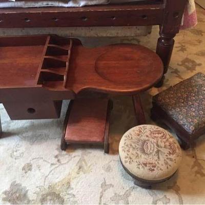 Cherry Cobblers Bench, 3 Stools