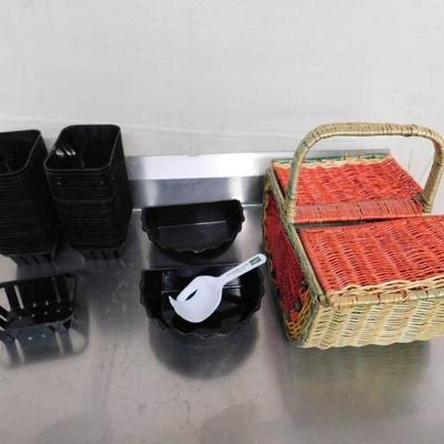 Plastic Baskets and Straw Basket