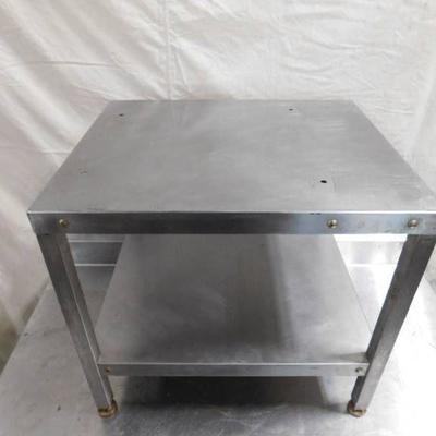 2 Foot Stainless Steel Equipment Stand