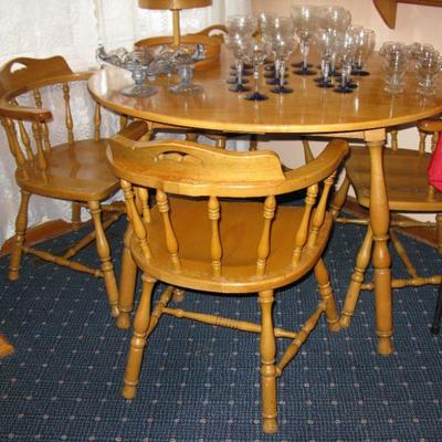 maple table and 4 chairs   BUY IT NOW  $ 245.00