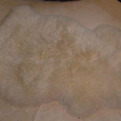 Sheepskin Floor Rug