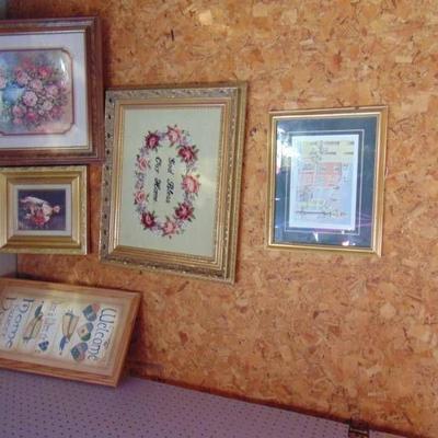 Lot of Wall Pictures Paintings