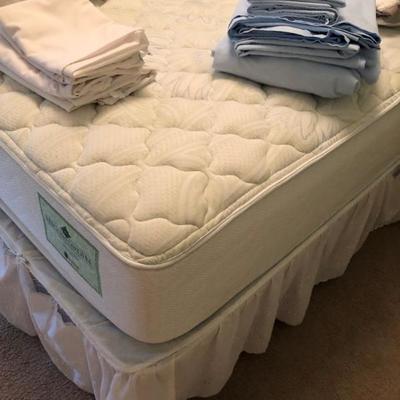 Jameson queen mattress