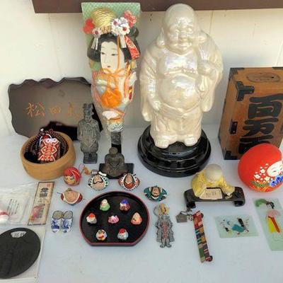 PAC023 Buddha Statue and Japanese Collectible Items