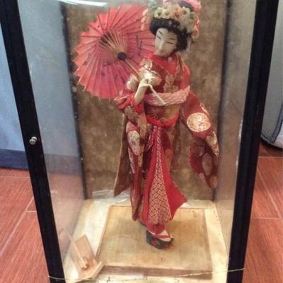 PAC005 Authentic Japanese Geisha Doll