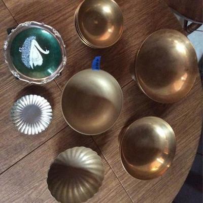 PAC004 Korean Beaten Brass Wares & Silver Toned Plates
