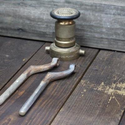 Nozzle & wrenches