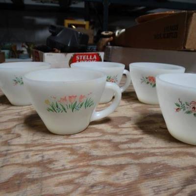 Lot of Anchor Hocking Fire-King Dinnerware made in .....