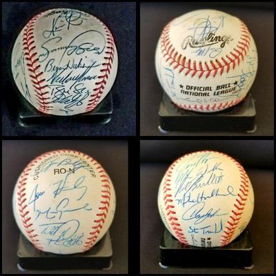 1995 Chicago Cubs signed baseball. Certified by JSA. Sosa, Grace, Gonzalez, Sanchez, Meyers, Johnson, Dunston, and Zeile. Estate sale...