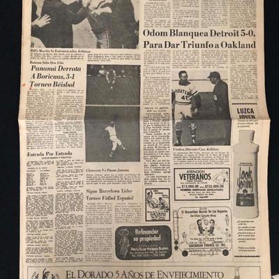 October 9, 1972. El Mundo newspaper. Update on a game against Joe Morgan. Pic included. Price: $75