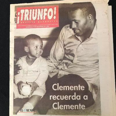 December 27, 1998. Triunfo newspaper. Clemente remembers Clemente .4-page interview of son remember dad. $75