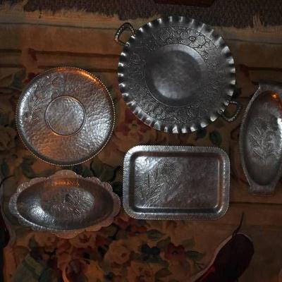 Bundle of Silver Aluminum and Silver Serving Trays