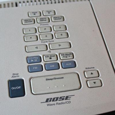 Bose radio/CD player/clock/alarm