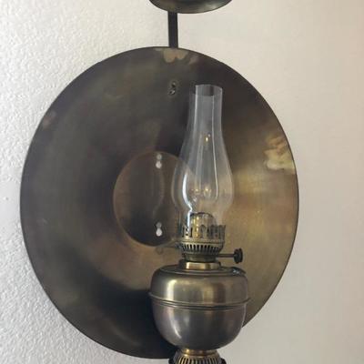 Wall oil lamp 