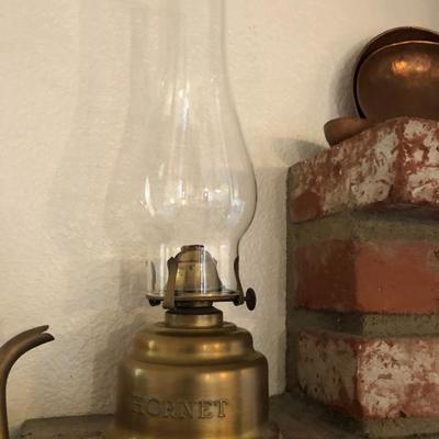 Oil lamp we have several glasss too 