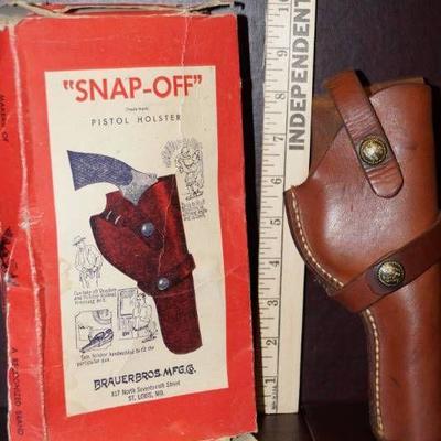 Vintage Brauer Bros Snap Off Pistol Holster & Box