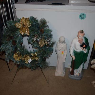 Seasonal Wreath, Religious Figurines