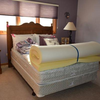 Bed, Pillow Top, Linens, Side Tables, Lamps, Chest Dresser