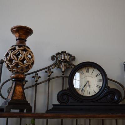 Mantle Clock an Candle Holder