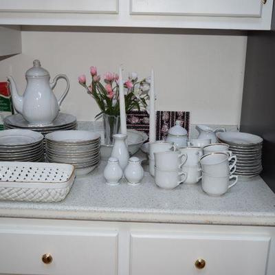 Dishes, Home Decor
