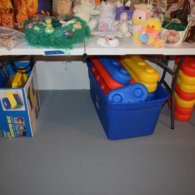 Toddler Toys & Seasonal Items