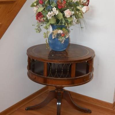 Side Table W/Floral Arrangement
