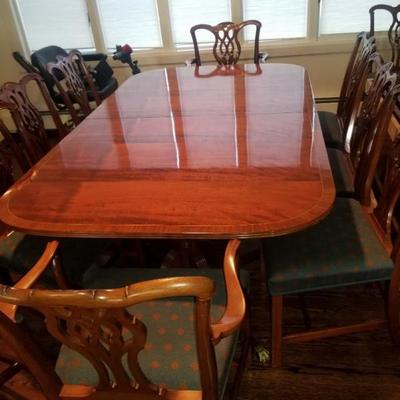 DINING ROOM SET MAY NOT BE THERE CALL FIRST THANKS