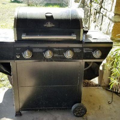 Grill Master 3 burner gas grill   $85