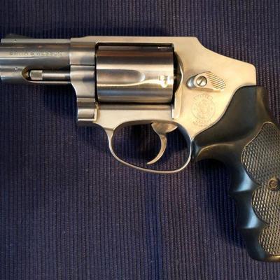 Smith & Wesson Model 640 .357 Magnum J frame revolver with stainless finish and Pachmayr grip. $ 500