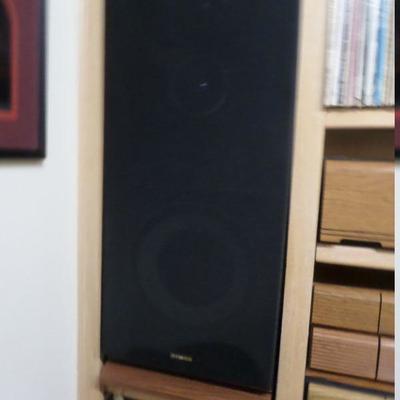 Pr. Vintage Fischer tall speakers