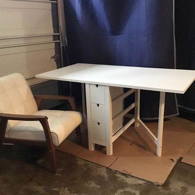 Drop Leaf Table and Chair