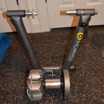 CycleOps indoor trainer