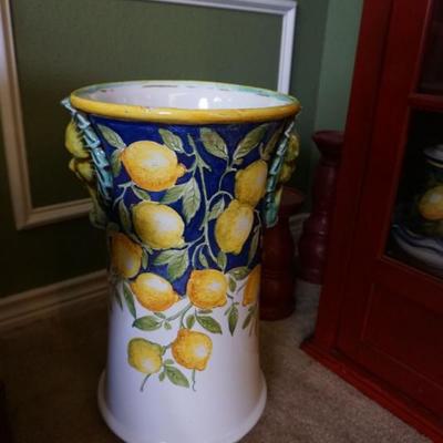Hand Painted Lemons Umbrella Stand                                                 Made in Italy...